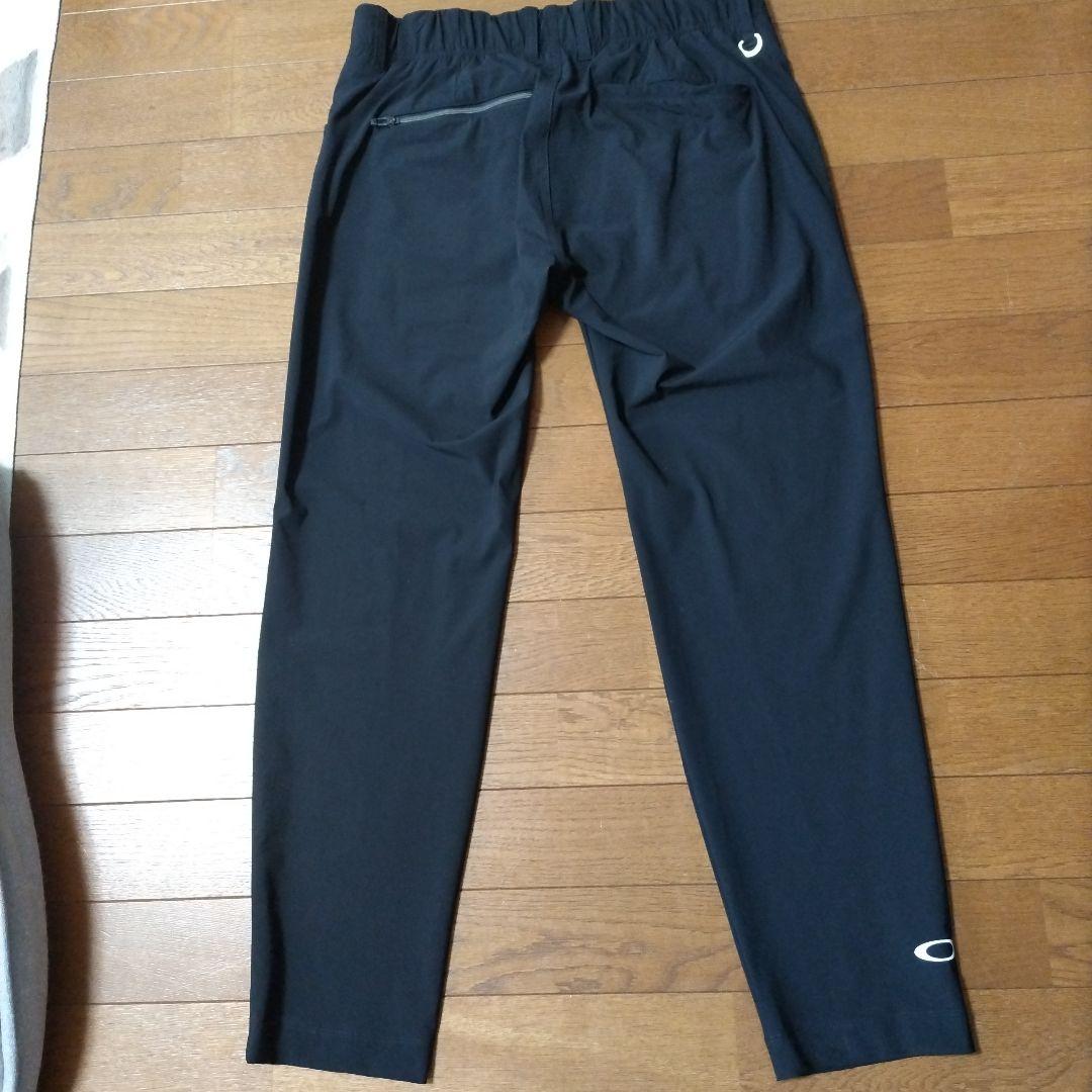 美品！！[オークリー]レディース ゴルフパンツ ブラック大きいサイズ