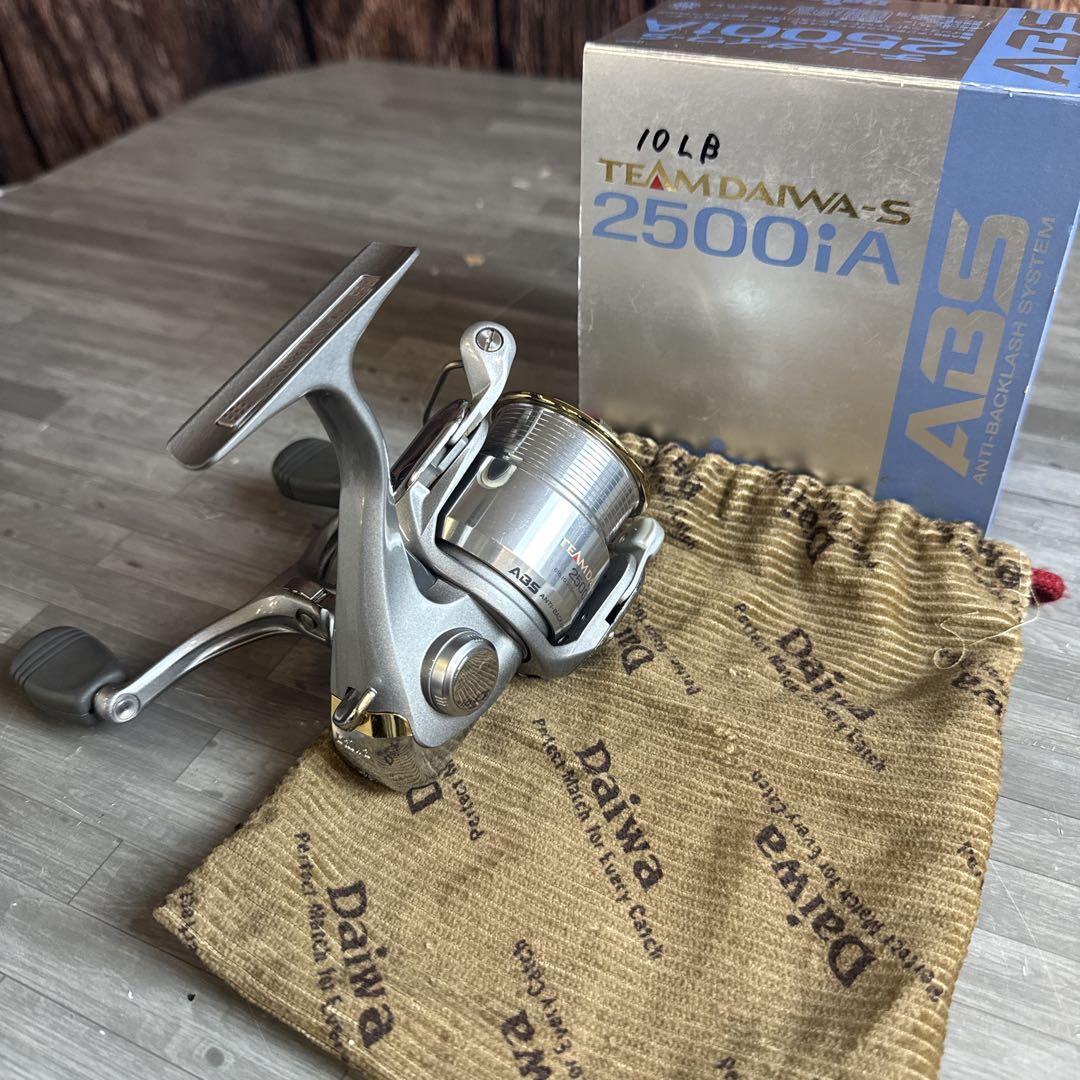 Daiwa ダイワ TEAMDAIWA-S 2500iA リール