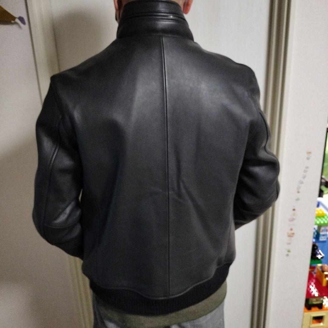 メンズビギ　革ジャン　Mサイズ　細身