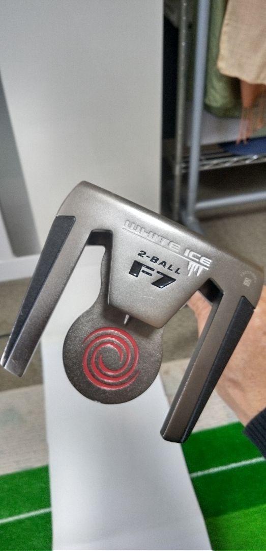 オデッセイ　2ボール　ODYSSEY WHITE ICE 2-BALL F7