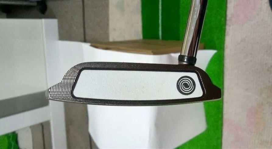 オデッセイ　2ボール　ODYSSEY WHITE ICE 2-BALL F7