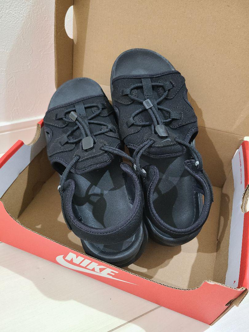 Nike エアマックスココ black