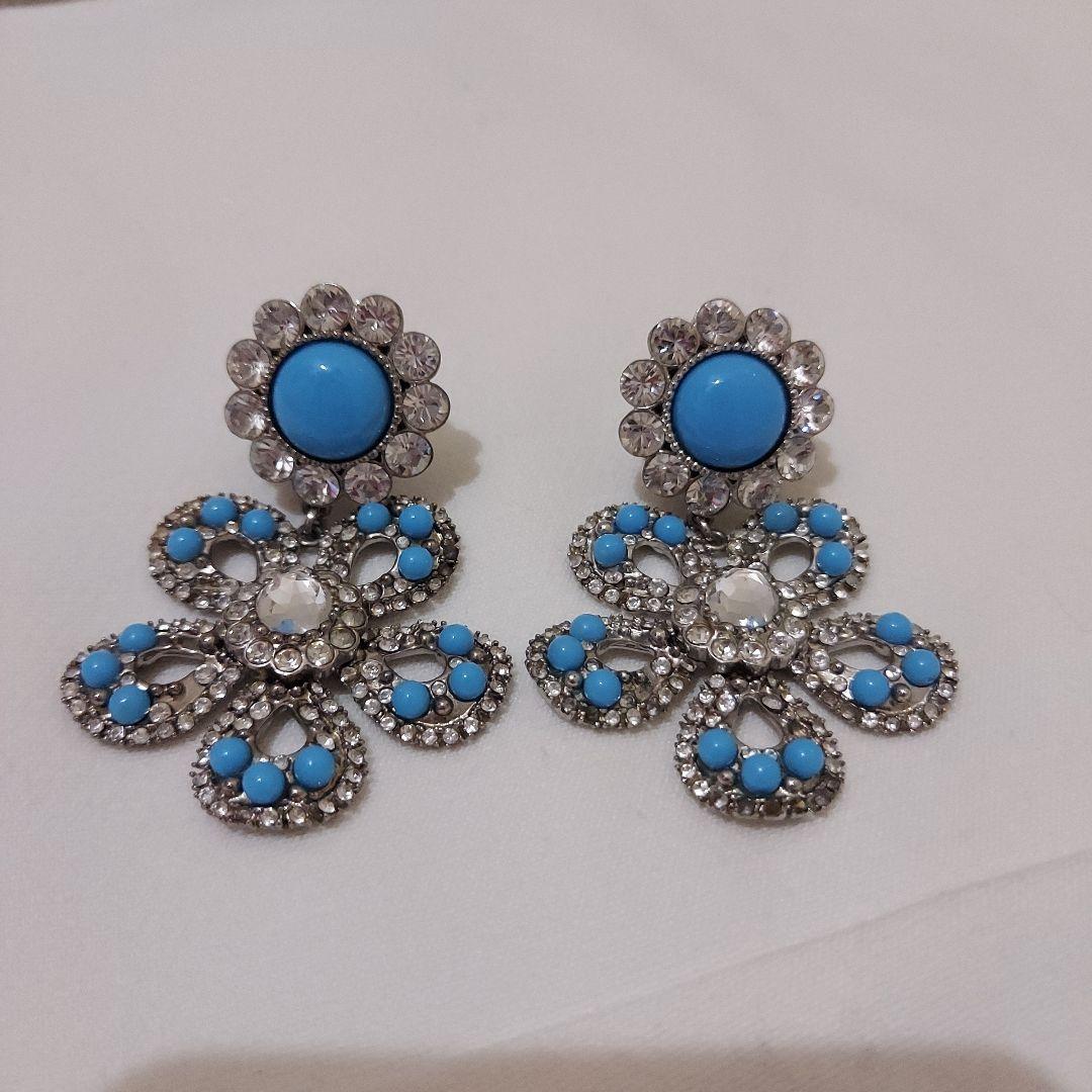 超美品 miu miuイヤリング 画像1