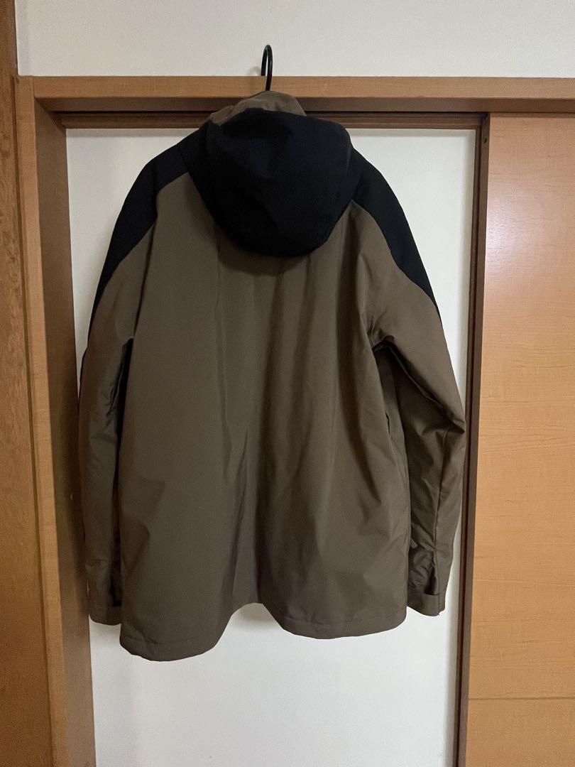 クイックシルバー　スノボジャケット　美品