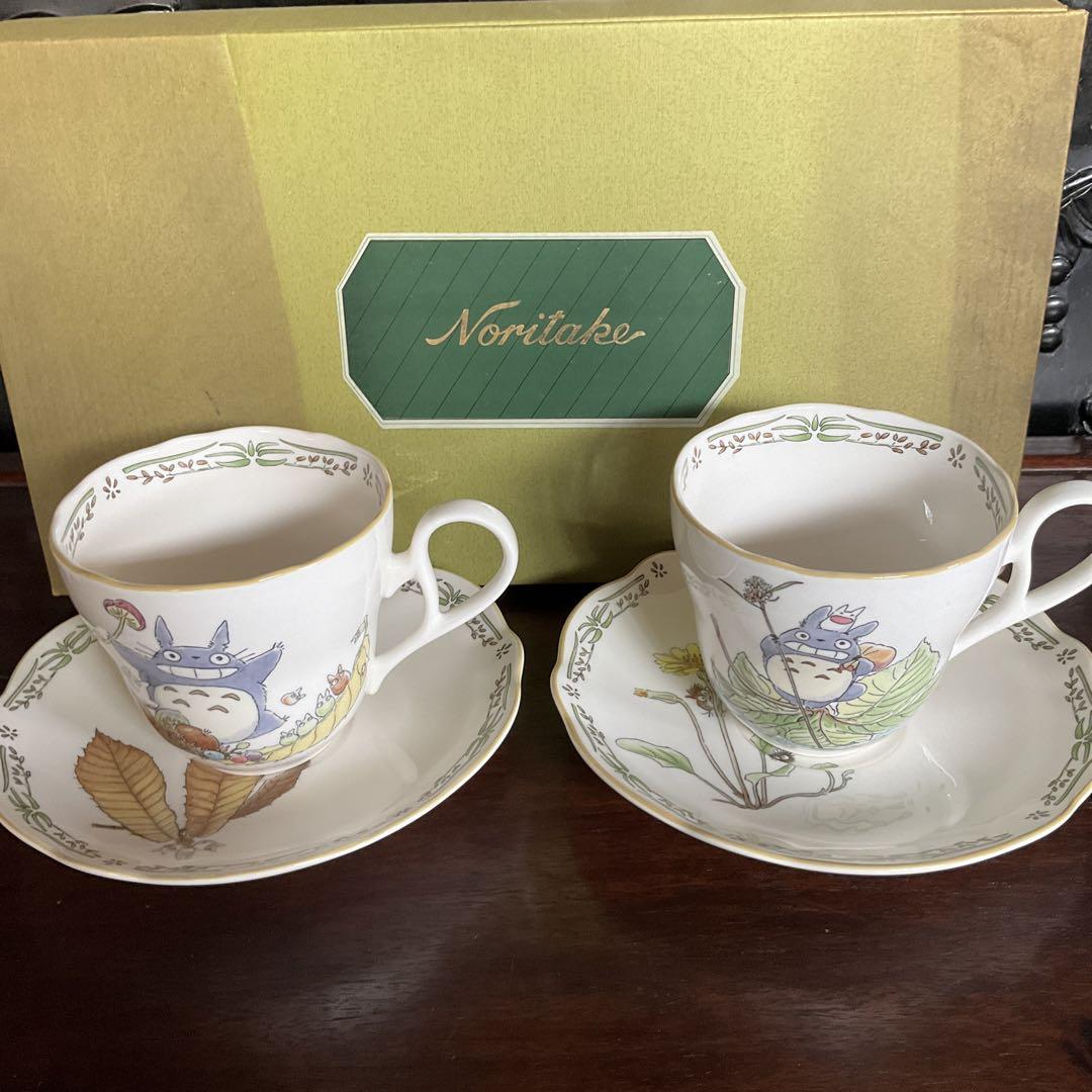 ノリタケカンパニー　トトロのコーヒーカップ&ソーサー  ペア