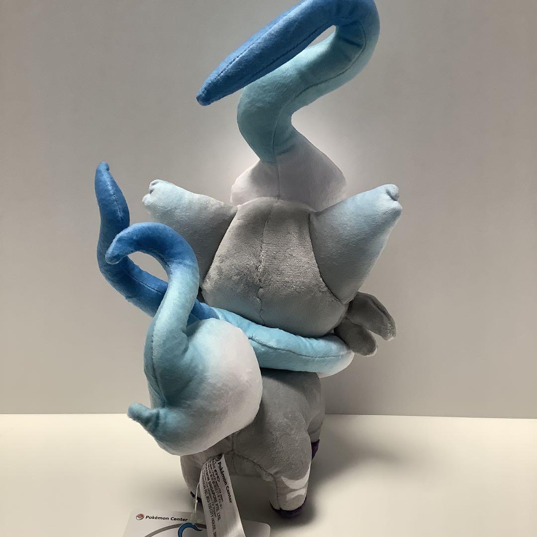 ポケモンセンター　ぬいぐるみ　色違いのヒスイゾロア