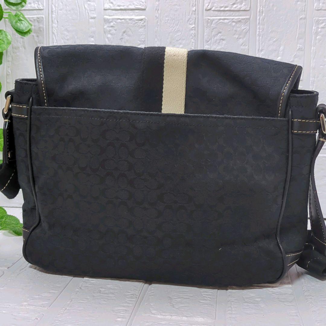 COACH　コーチ　メッセンジャーバッグ　シグネチャー　BLACK