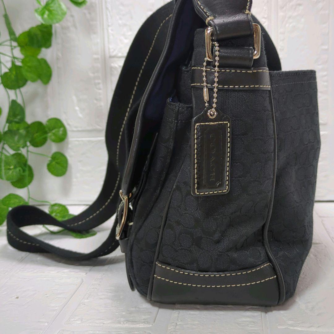 COACH　コーチ　メッセンジャーバッグ　シグネチャー　BLACK
