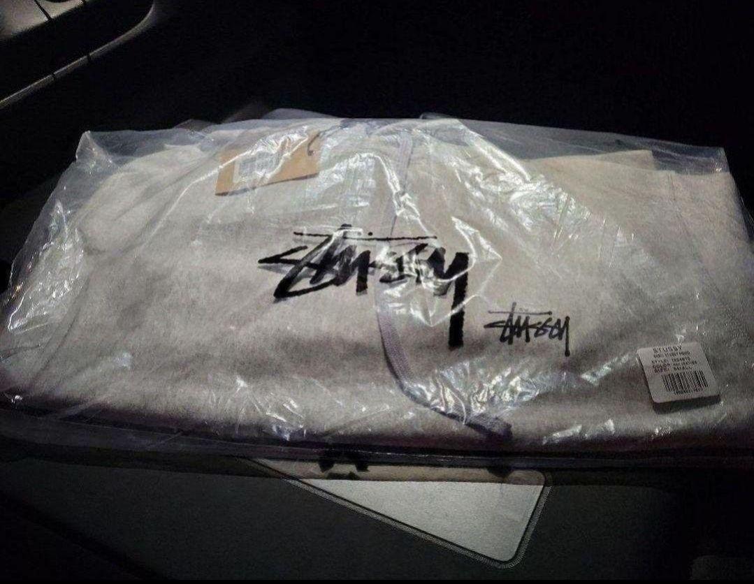 ステューシー⭐S⭐BASIC STUSSY⭐ベイシック スウェットパーカーグレー
