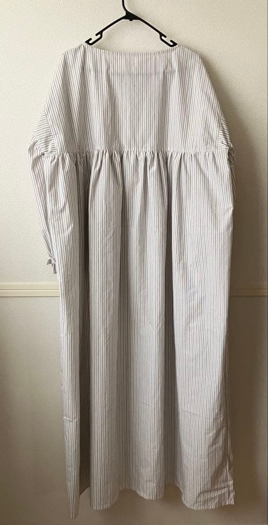 ハンドメイド長袖ワンピース