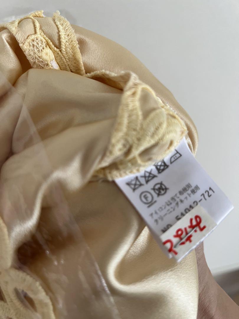 入荷now 買えない ワンピース ローズティアラ イエロー系 メルカリ - 46 ワンピース