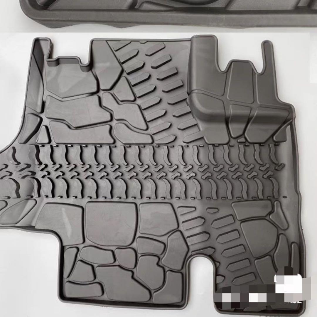 安い売れ済 JEEP純正ラバーマットJK ラングラー12-17ドア右ハンドル用