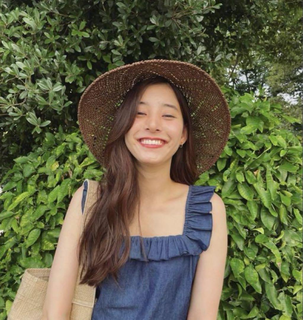 新木優子　吉田怜香　メゾンドリリス　VAUCHO