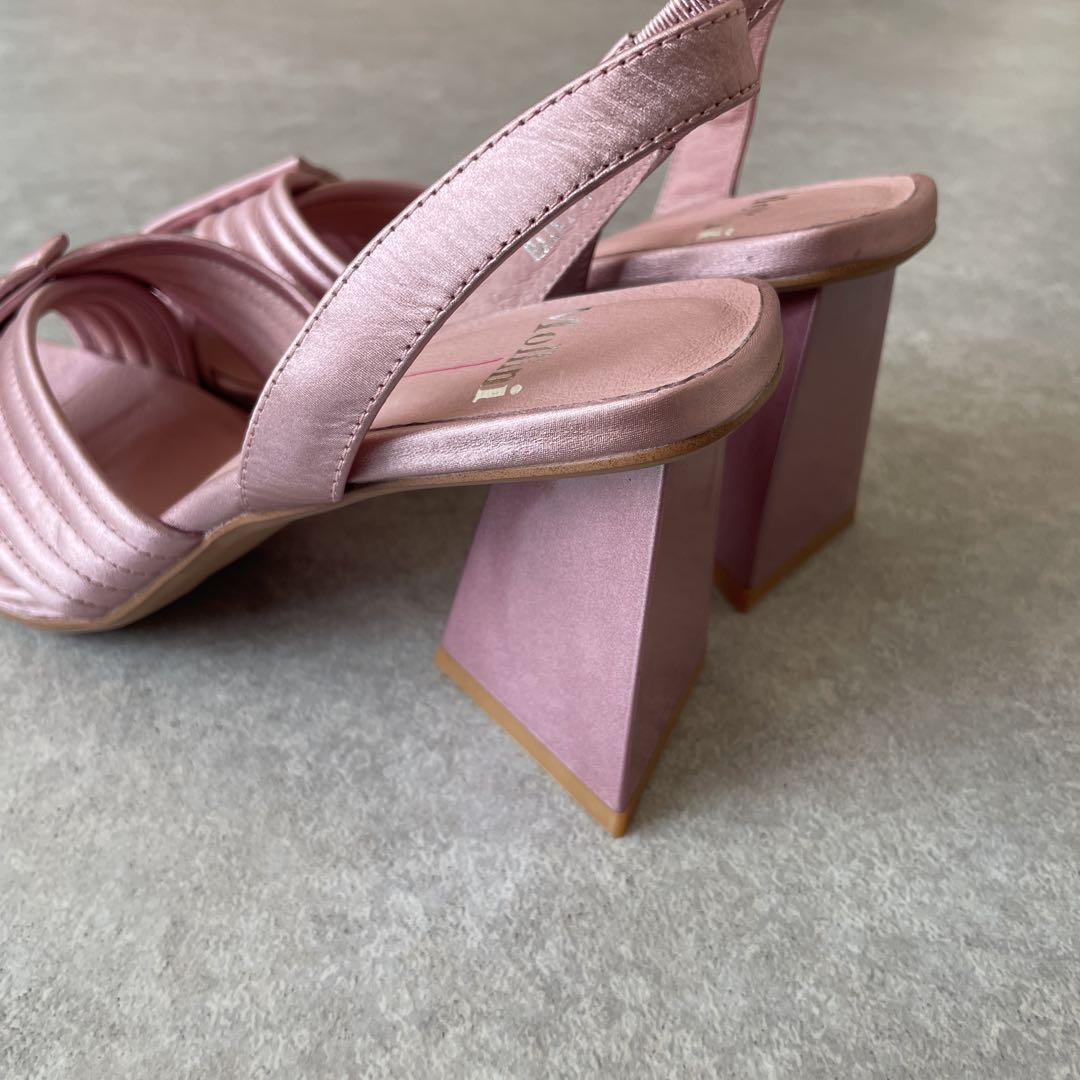 【返品?交換対象商品】 新品未使用【定価2.5万】MOLLINI /モリーニ ピンクサテン 靴