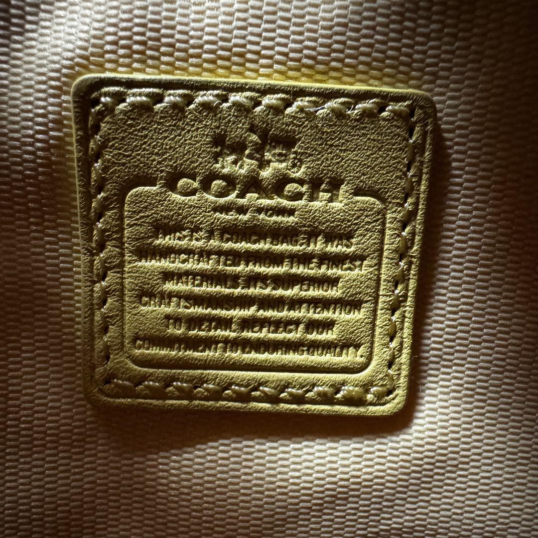 美品 COACH ショルダーバッグ 斜め掛け ファイルバッグ レザー