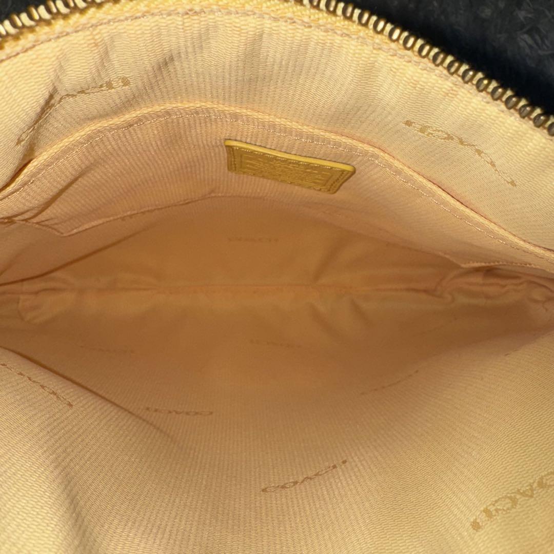 美品　COACH ショルダーバッグ　斜め掛け　ファイルバッグ　レザー　イエロー 美品 COACH ショルダーバッグ 斜め掛け ファイルバッグ レザー