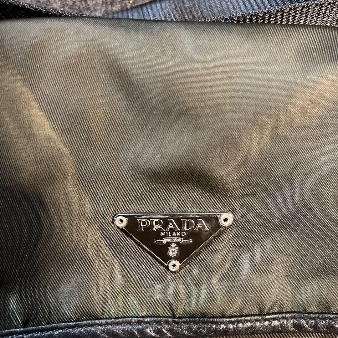 PRADA ダークグリーン ショルダーバッグ