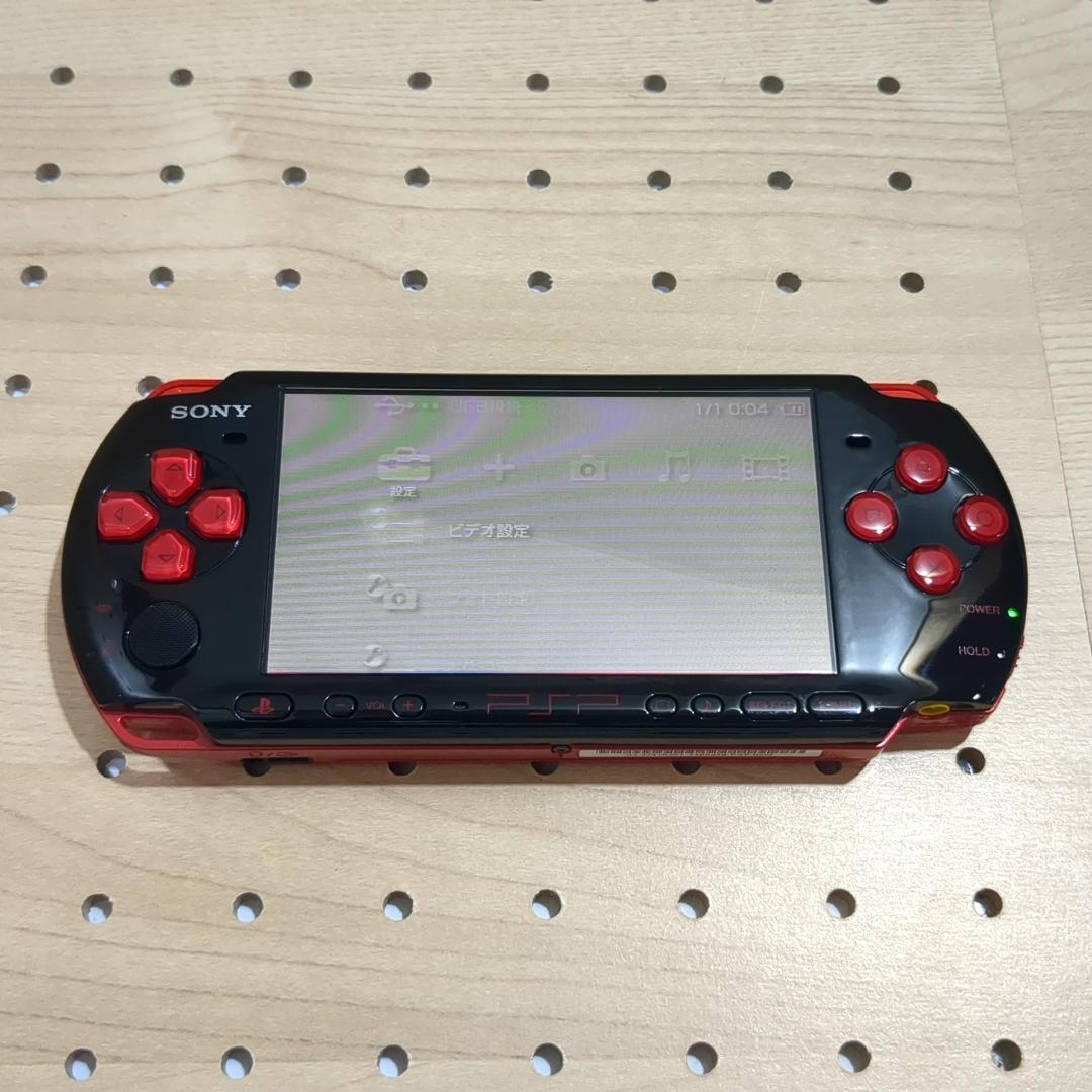 動作品 / 点検・整備済み psp3000 本体 レッド×ブラック（付属品あり）
