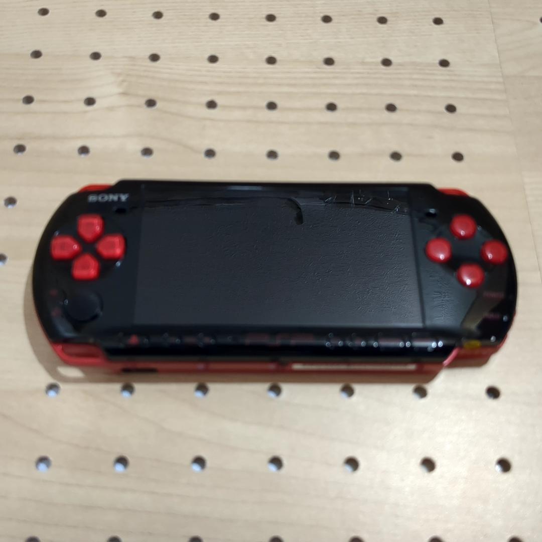 動作品 / 点検・整備済み psp3000 本体 レッド×ブラック（付属品あり）