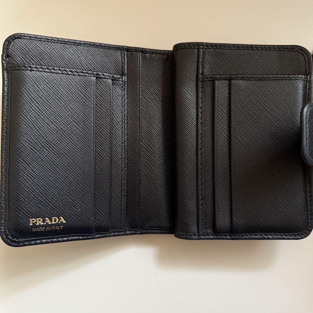 PRADA プラダ 二つ折り財布 黒