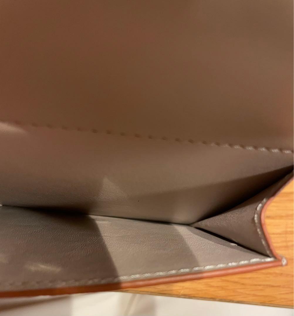 ロエベ トライフォールド アナグラム ウォレット 三つ折り財布 ライトゴースト ロエベ トライフォールド アナグラム ウォレット 三つ折り財布 ライトゴースト