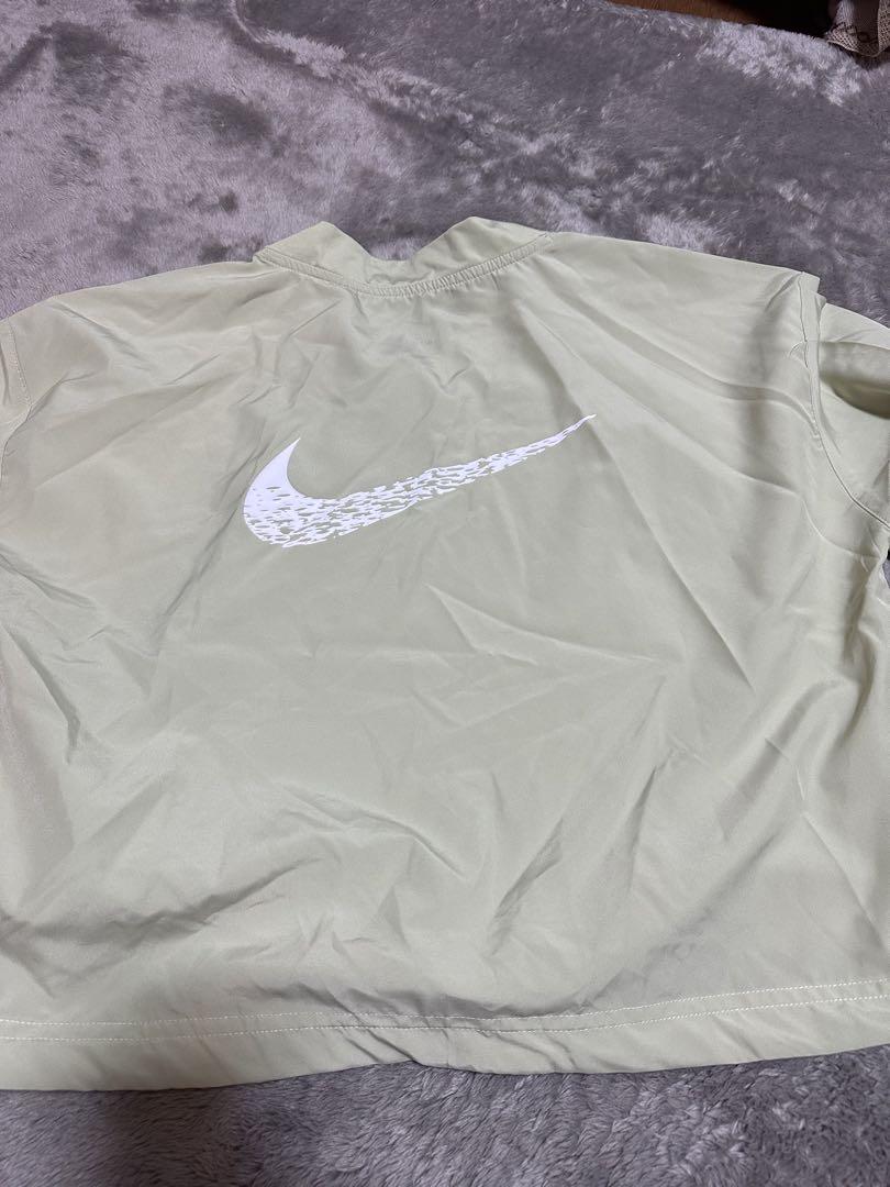 NIKE ウインドブレーカー　セットアップ　ジャージ