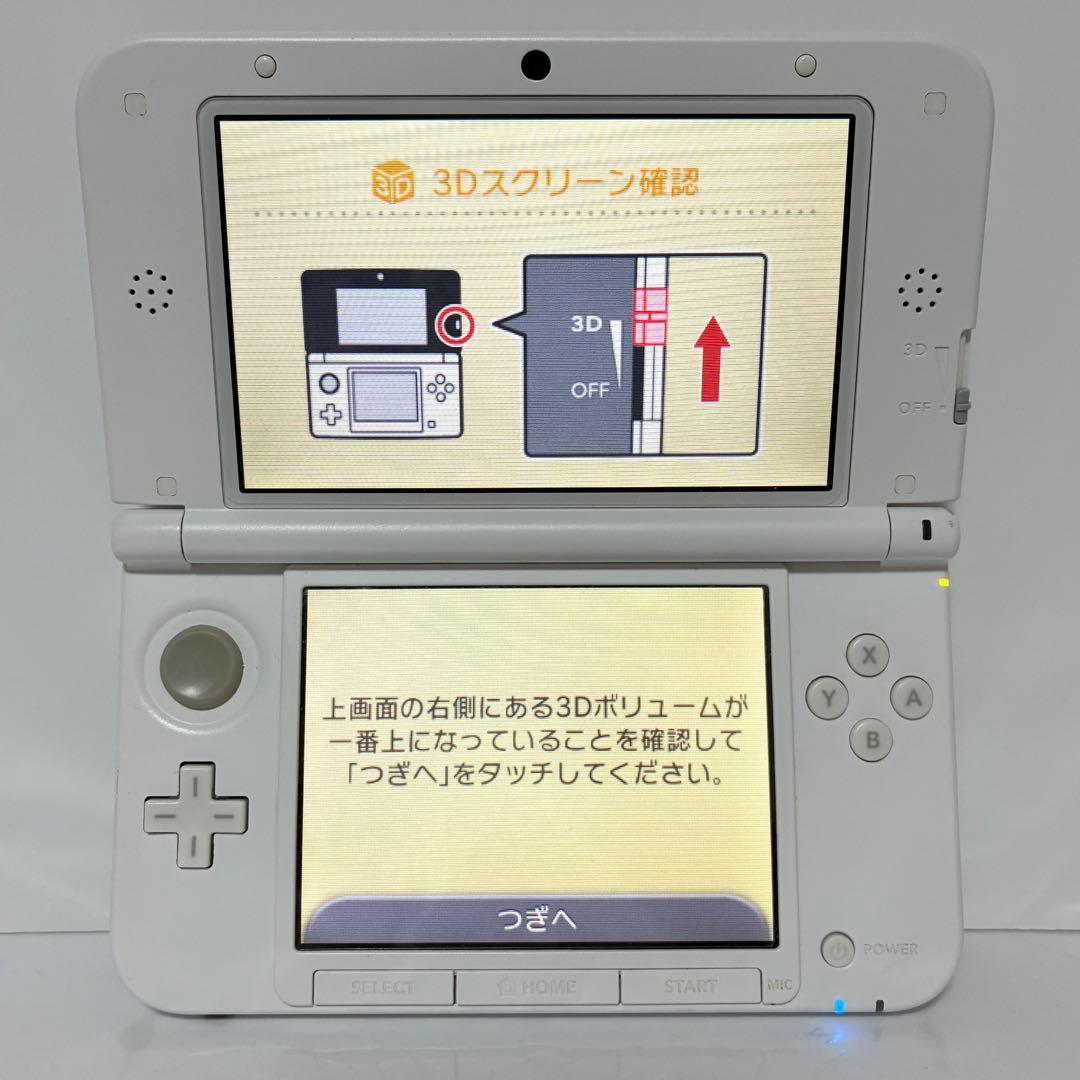【美品】Nintendo 3DS LL ホワイト 本体 箱付き 【美品】Nintendo 3DS LL ホワイト 本体 箱付き