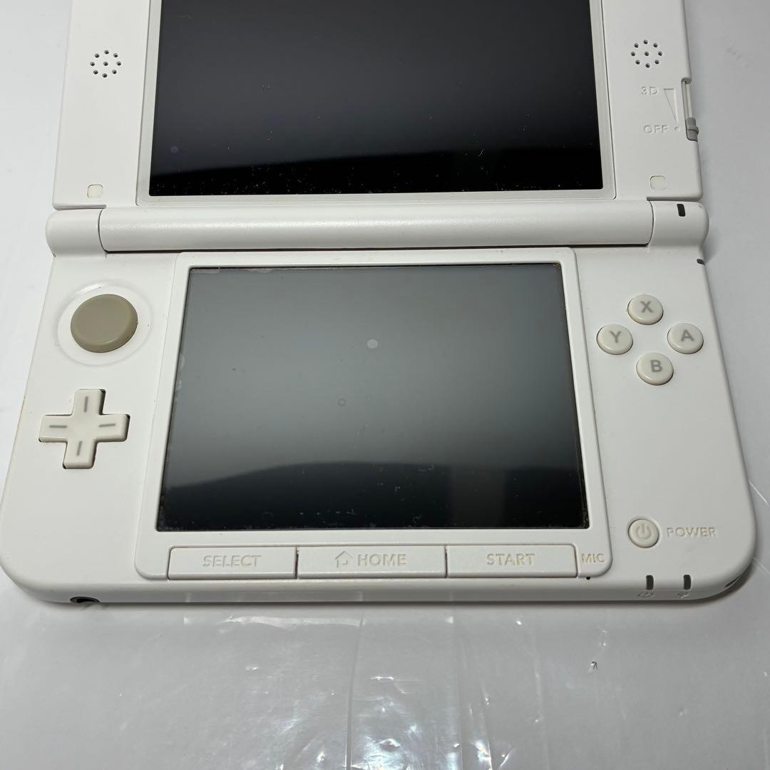 【美品】Nintendo 3DS LL ホワイト 本体 箱付き 【美品】Nintendo 3DS LL ホワイト 本体 箱付き