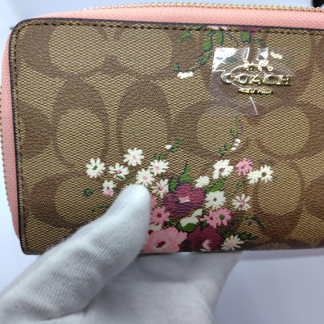 コーチ　COACH 長財布　財布　　贈り物　フローラル柄　花柄　新品未使用