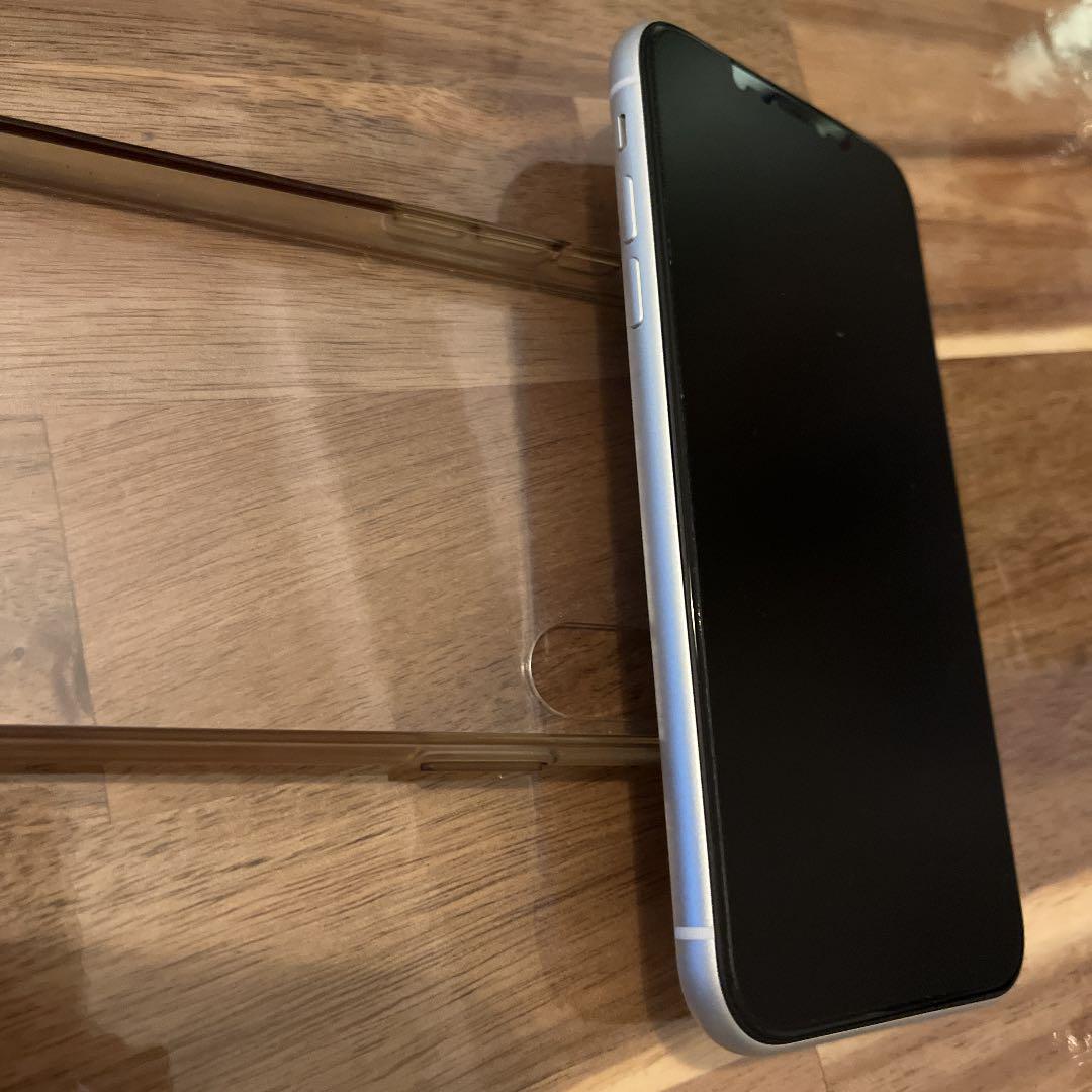 してました╘ Iphone USA版 白SIMフリー 美品 cv57P-m57632997451 XR 64GB white ≢ステッカー