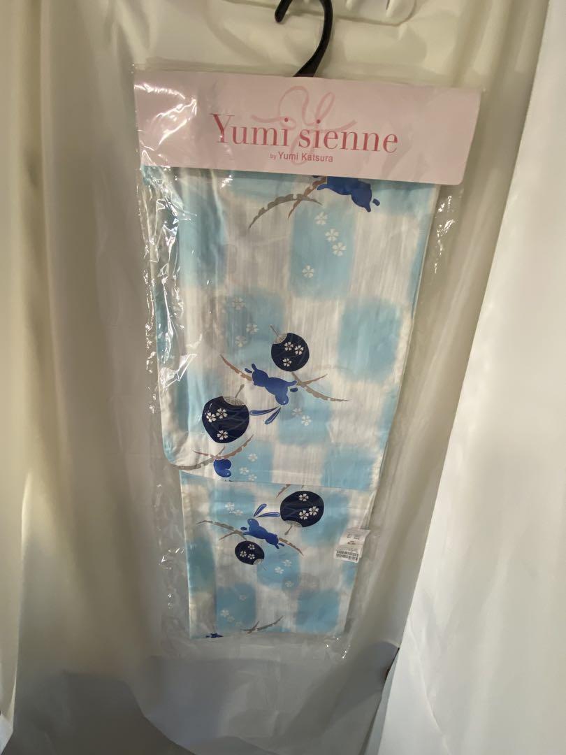 Yumi Stienne 浴衣 水色 花柄