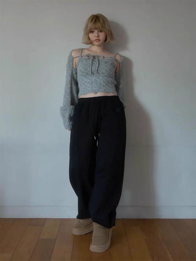 ANDMARY Heart hip sweat pants black
