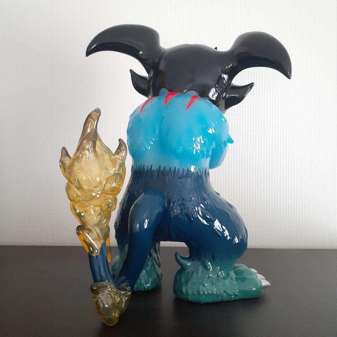 新品 デビルニャン DEVILNYAN (GID Blue Ver.) ソフビ