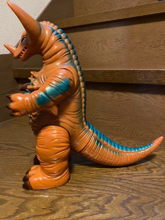 ジャイアント&スタンダード・ゴモラ(ブルマァク復刻)ソフビ