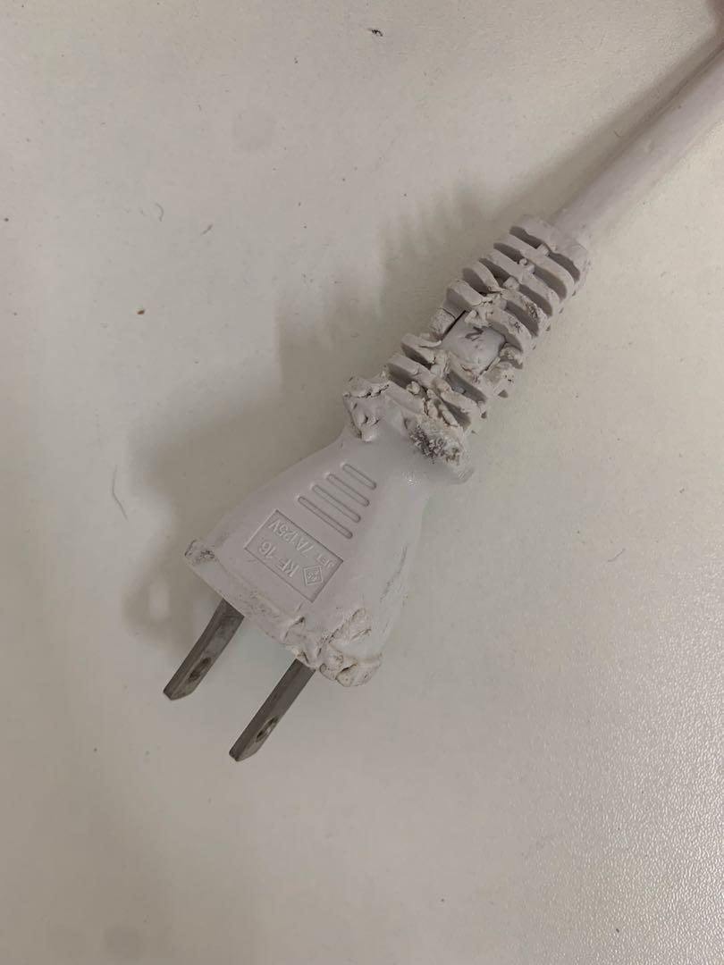 j9 SHARP 除湿機　CV-F120-W 動作品