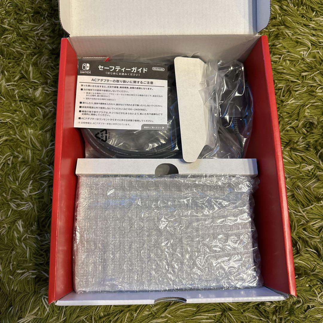 ニンテンドーSwitch本体　新品未使用