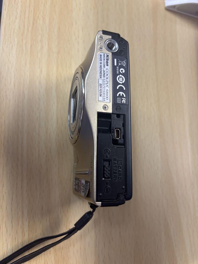 Nikon COOLPIX S8100ゴールド デジタルカメラ