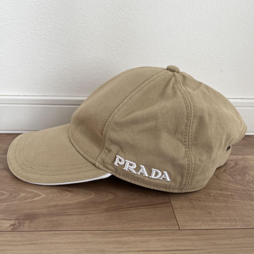 PRADA ベージュ キャップ M
