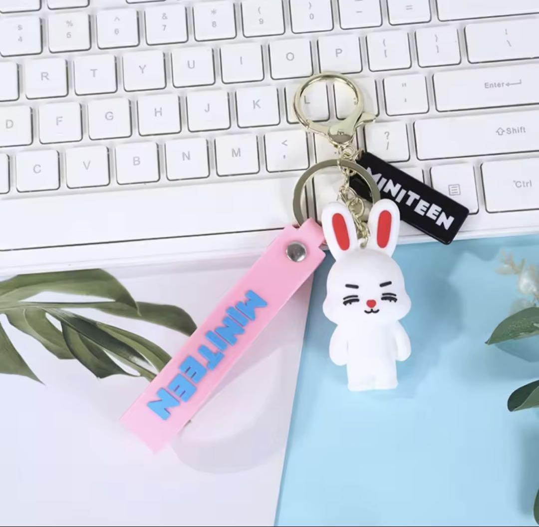 SEVENTEEN セブチ サノク キーリング エスクプス SEVENTEEN セブチ サノク キーリング エスクプス新品 通販