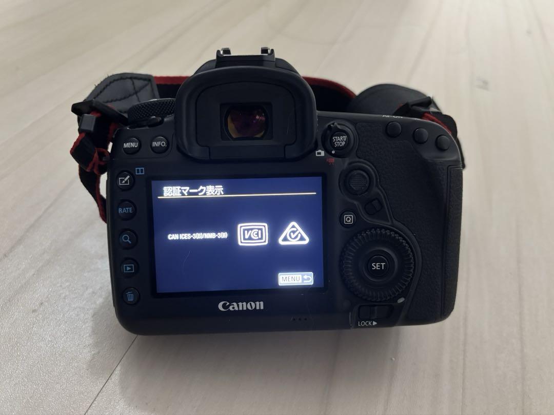 Canon EOS 5D4 mark IV mark4 本体+バッテリー充電器