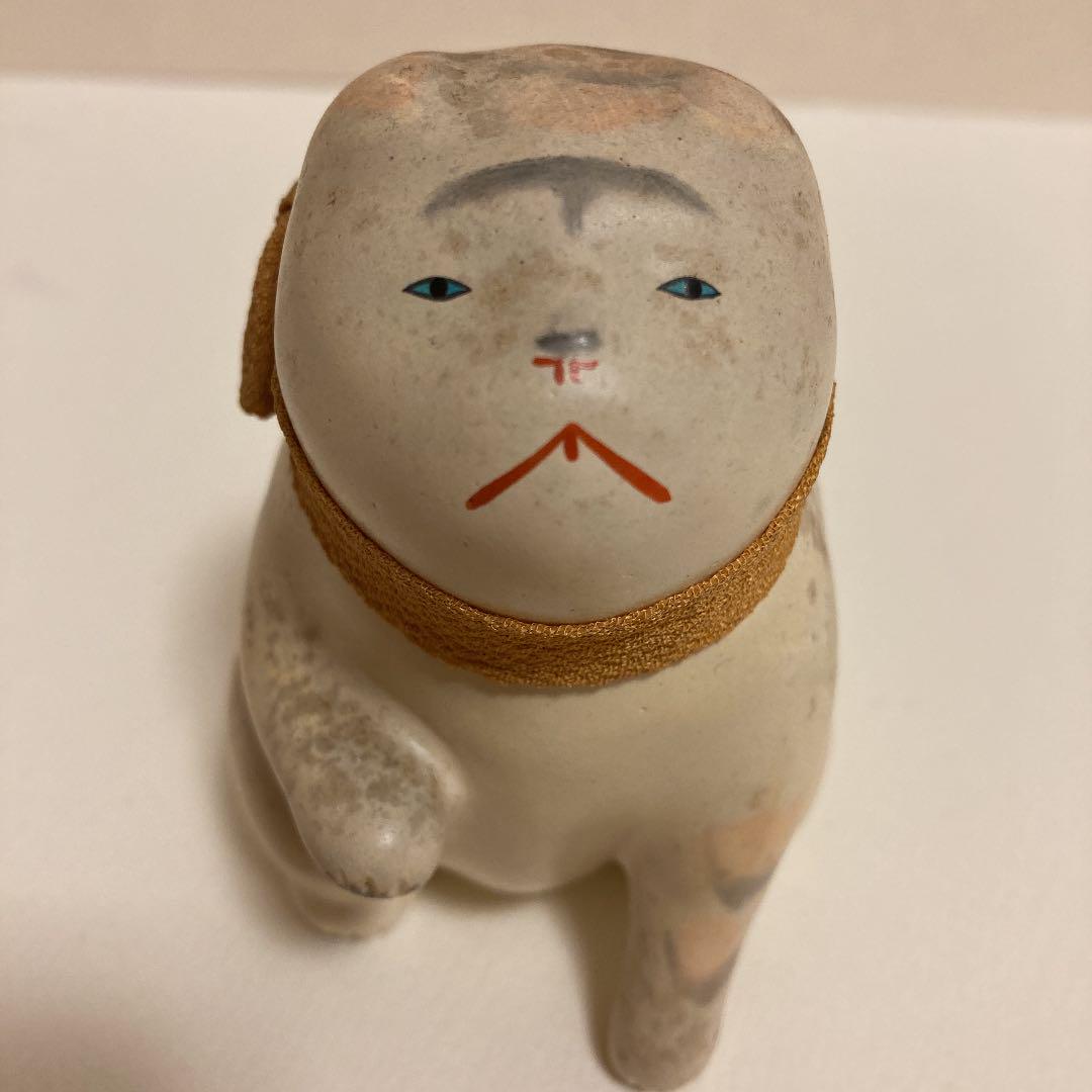 手招きする犬の人形 縁起物 置物 招き猫 御所人形 xLDIp-m57683416759 日本人形 郷土玩具 首輪付き 得価在庫あ
