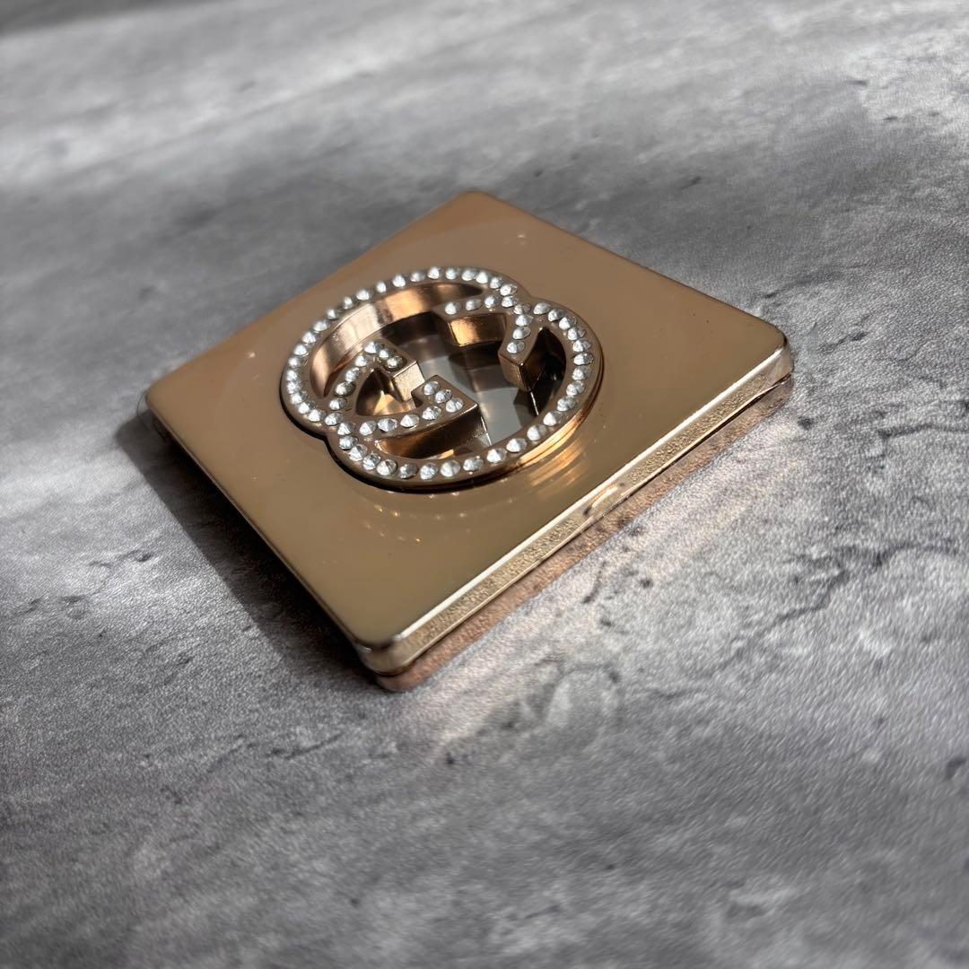 【新品・未使用】グッチ ミラー ギルティ リミテッドエディション ゴールド 鏡 【新品・未使用】グッチ ミラー ギルティ リミテッドエディション ゴールド 鏡