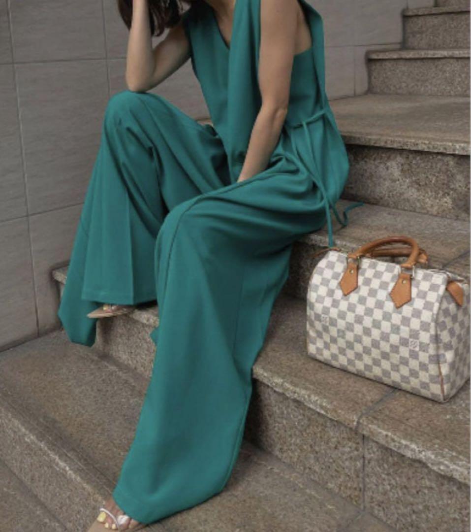 Ameri VINTAGE BOX SIDE RIBBON ROMPERS - メルカリ