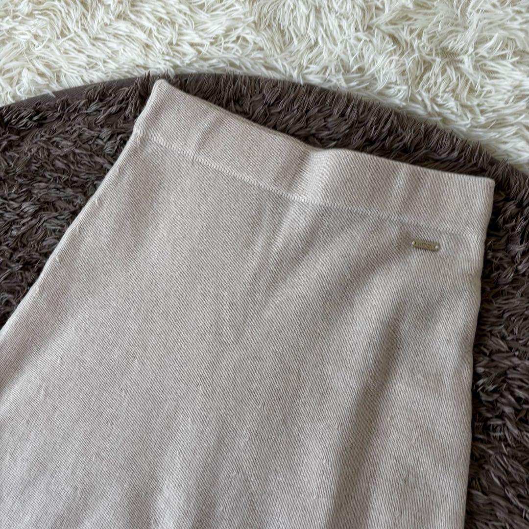 ARMANI EXCHANGE✨洗えるニットスカートセットアップ　フード刻印金具