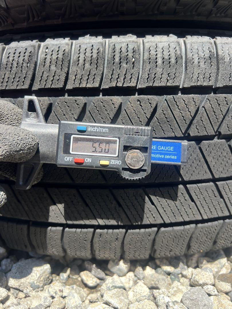 ブリヂストン　ブリザック vrx3 195/65r15 23年製