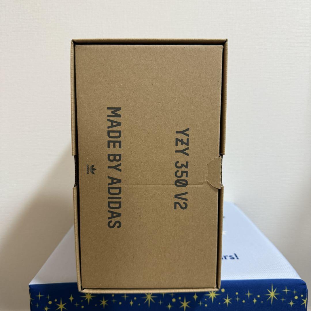 adidas YEEZY Boost 350V2 限定値下げ！