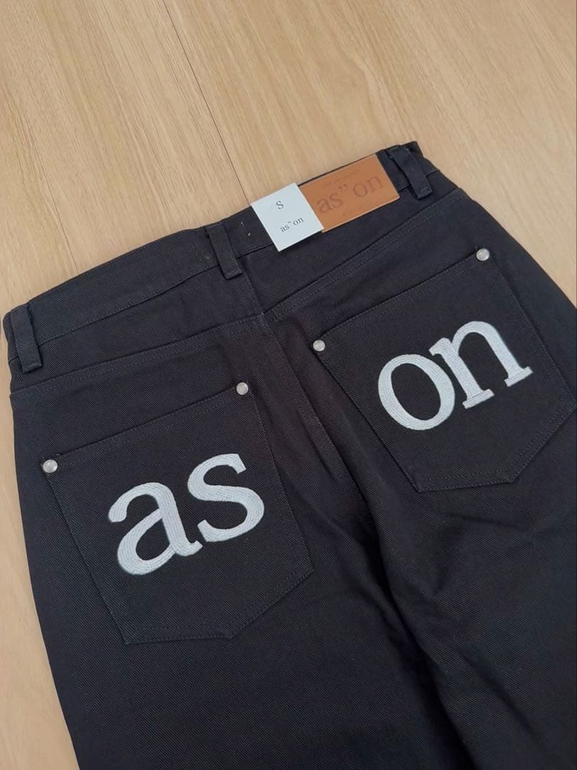 ASON as''on ブラック デニムパンツ