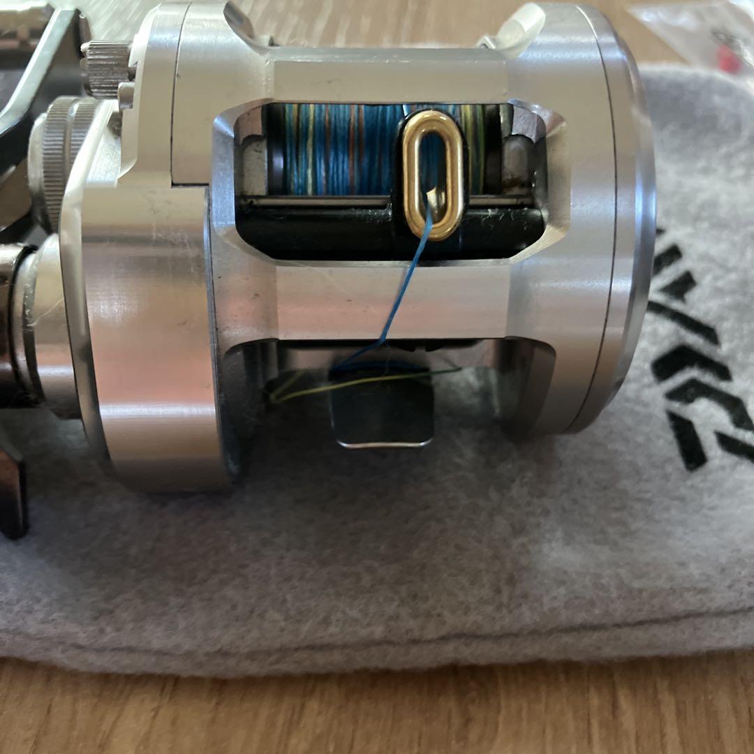 Daiwa Catalina BJ200SH ダイワ　リール