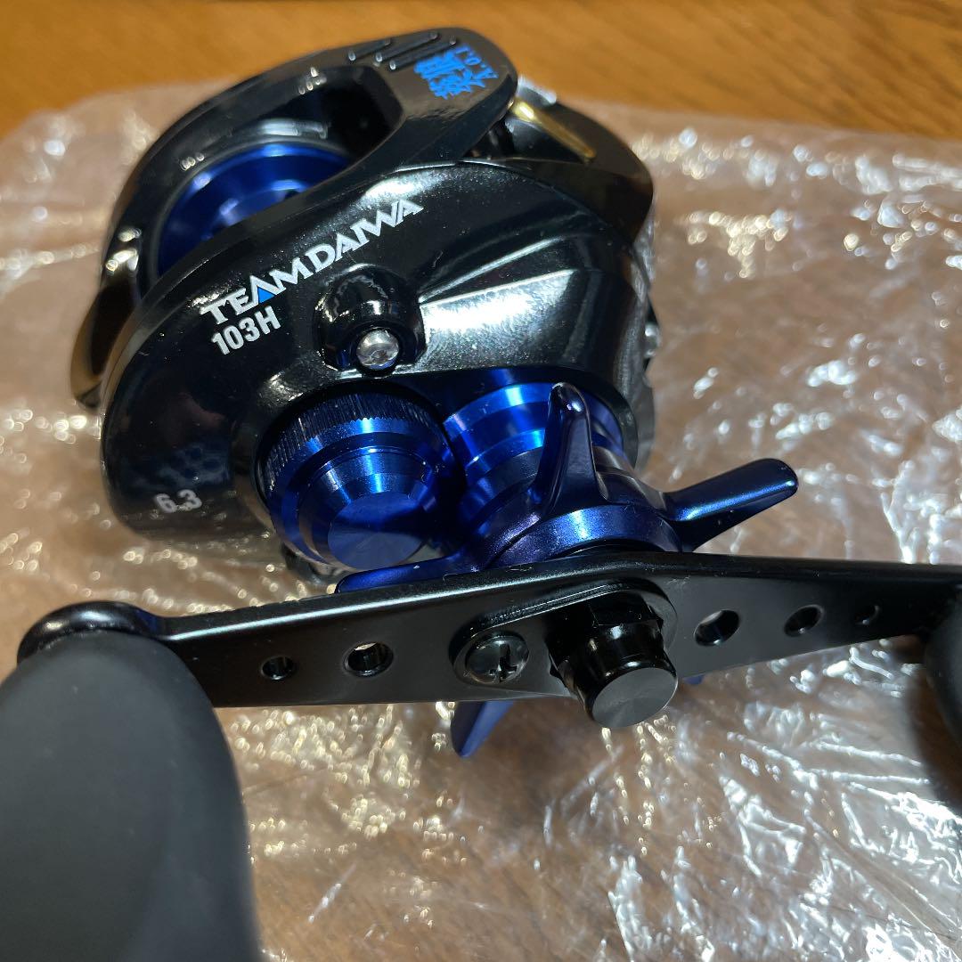 大きい割引 - TD チームダイワ ダイワ Z ツネミコラボ A.O.I 葵狼 H 日本国内正規品 TD-Z ダイワ チーム 極上品300台限定ツネミ 103HL A.o.i 葵狼 リール