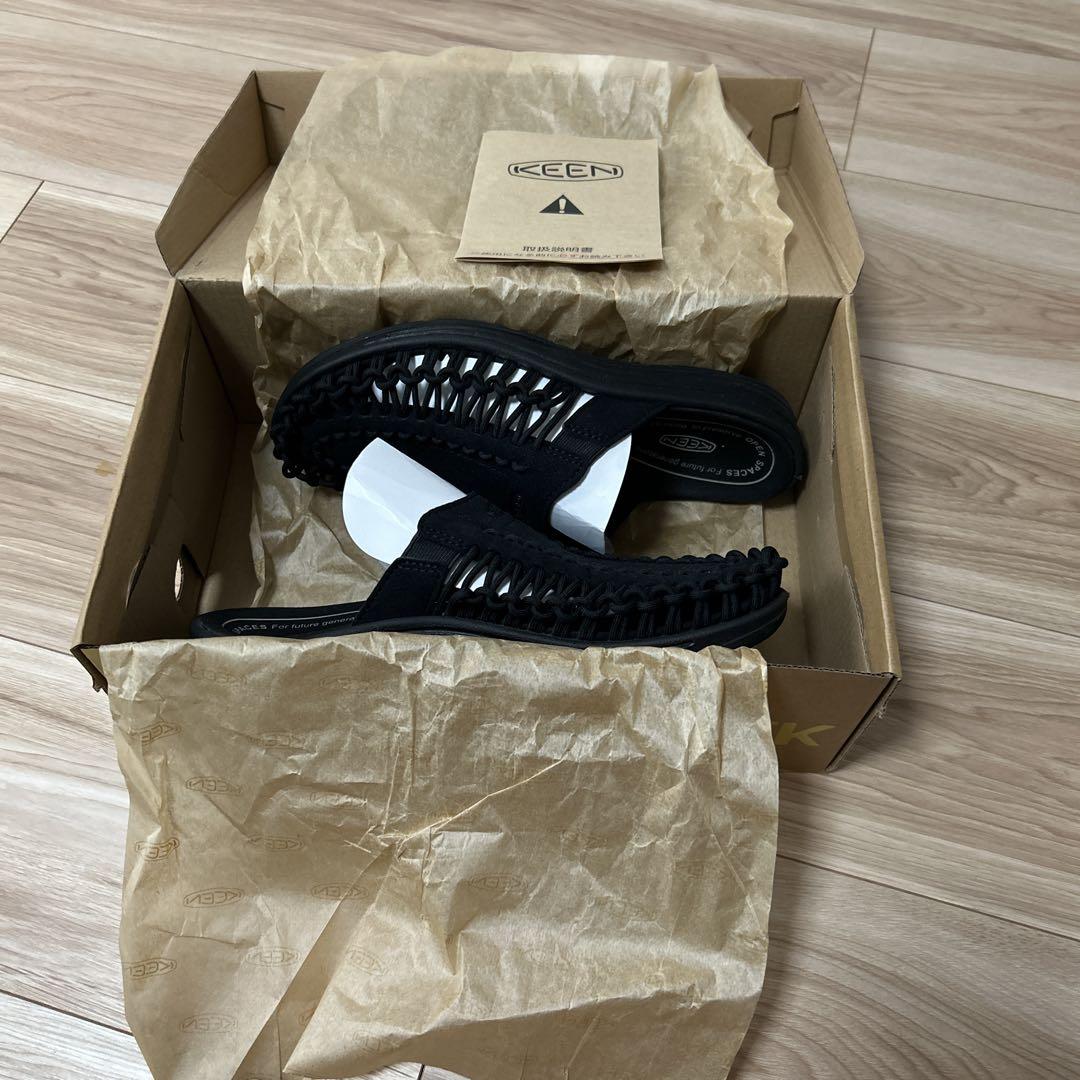 keen キーン　サンダル　美品　ブラック